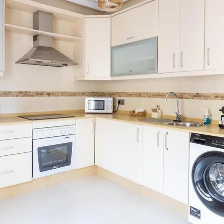 Balcones Del Atlantico - Free Parking By Time